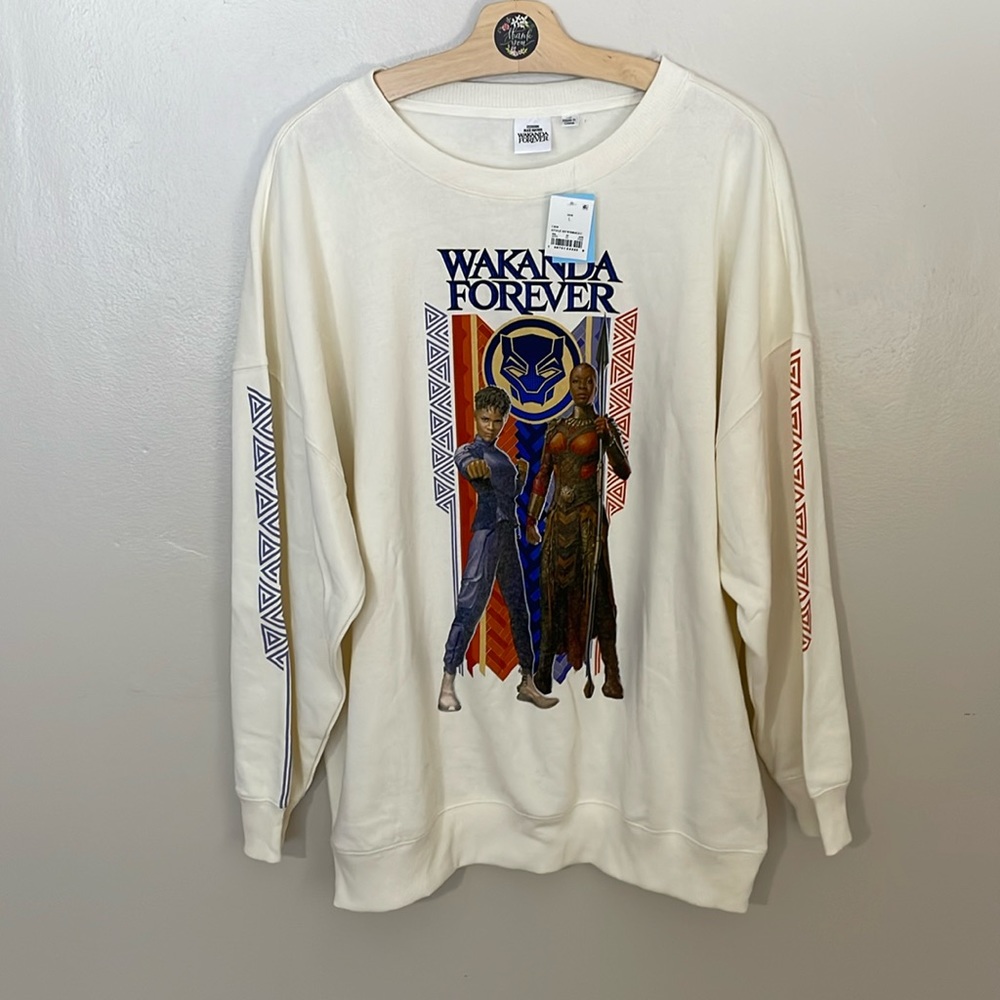 NEW Marvel Wakanda Forever Sweatshirt. XXL